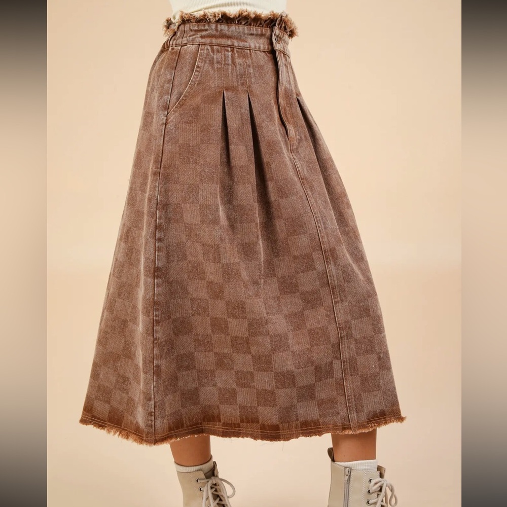 Very J Brown Checkered Midi Skirt - Picture 3 of 4